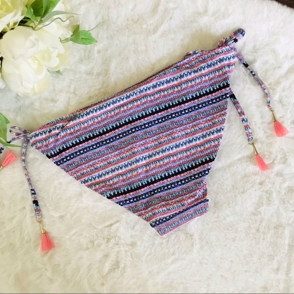 Ninety Five Degrees Stripe Multicolor Bikini Set, M (Top & Bottom) - Picture 6 of 14